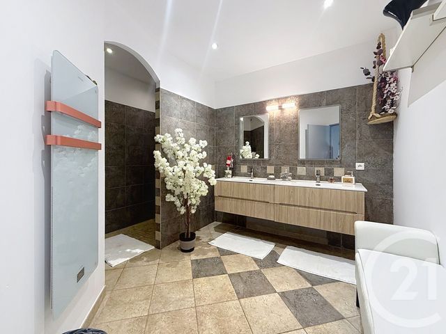 Appartement T3 à vendre - 3 pièces - 79.77 m2 - SANTA LUCIA DI MORIANI - 202 - CORSE - Century 21 Paoli Immobilier