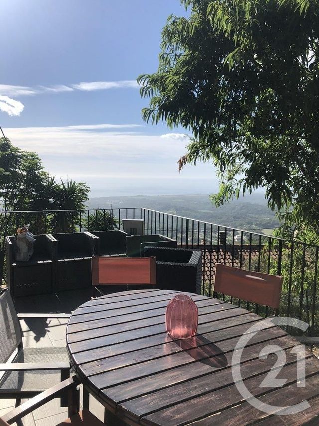 Afficher la photo en grand Appartement F4 à vendre - 4 pièces - 110.0 m2 - CERVIONE - 20 - CORSE - Century 21 Paoli Immobilier