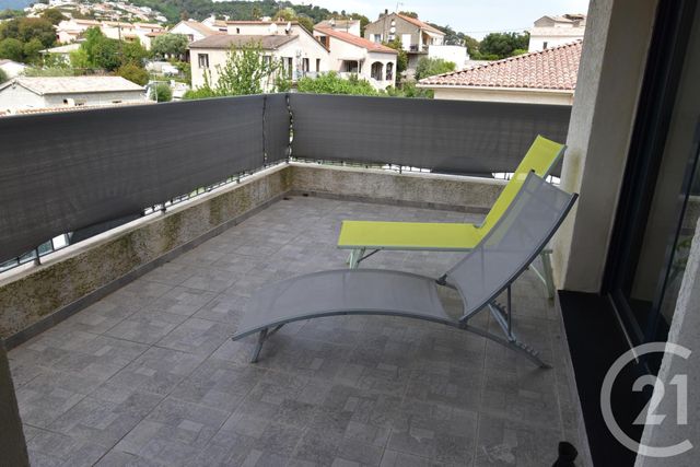 Appartement F4 à vendre - 4 pièces - 111.0 m2 - CASTELLARE DI CASINCA - 20 - CORSE - Century 21 Paoli Immobilier Appartement F4 à vendre - 4 pièces - 111.0 m2 - CASTELLARE DI CASINCA - 20 - CORSE - Century 21 Paoli Immobilier