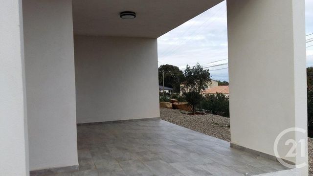 Appartement F2 à louer - 2 pièces - 40.0 m2 - SANTA LUCIA DI MORIANI - 20 - CORSE - Century 21 Paoli Immobilier Appartement F2 à louer - 2 pièces - 40.0 m2 - SANTA LUCIA DI MORIANI - 20 - CORSE - Century 21 Paoli Immobilier