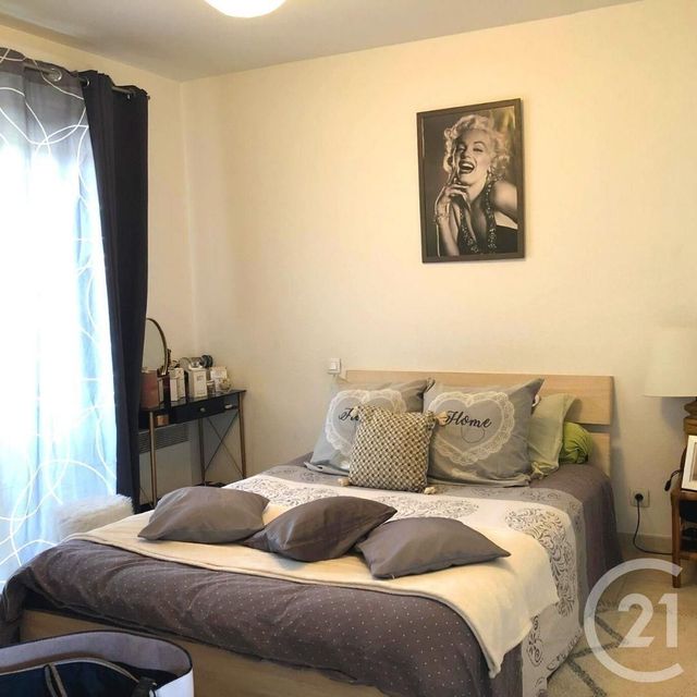 Afficher la photo en grand Appartement T3 à vendre - 3 pièces - 61.0 m2 - PENTA DI CASINCA - 20 - CORSE - Century 21 Paoli Immobilier