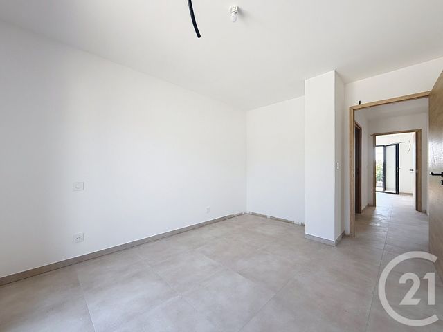 Appartement T3 à vendre - 3 pièces - 62.6 m2 - SANTA LUCIA DI MORIANI - 202 - CORSE - Century 21 Paoli Immobilier