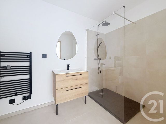 Appartement T3 à vendre - 3 pièces - 62.6 m2 - SANTA LUCIA DI MORIANI - 202 - CORSE - Century 21 Paoli Immobilier