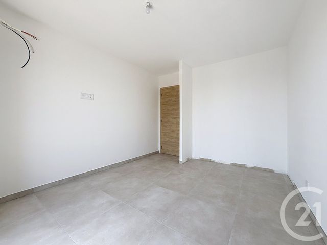 Appartement T3 à vendre - 3 pièces - 62.6 m2 - SANTA LUCIA DI MORIANI - 202 - CORSE - Century 21 Paoli Immobilier