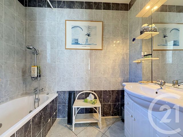 maison à vendre - 4 pièces - 155.0 m2 - SANTA LUCIA DI MORIANI - 202 - CORSE - Century 21 Paoli Immobilier